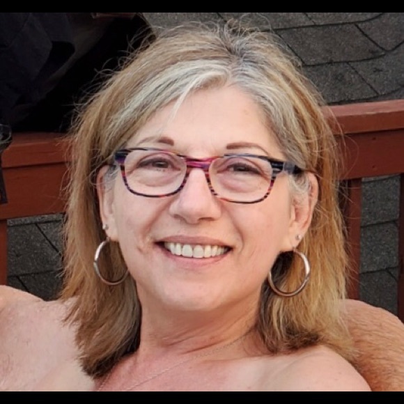 Meet your Posher, Barbara - Picture 2 of 2